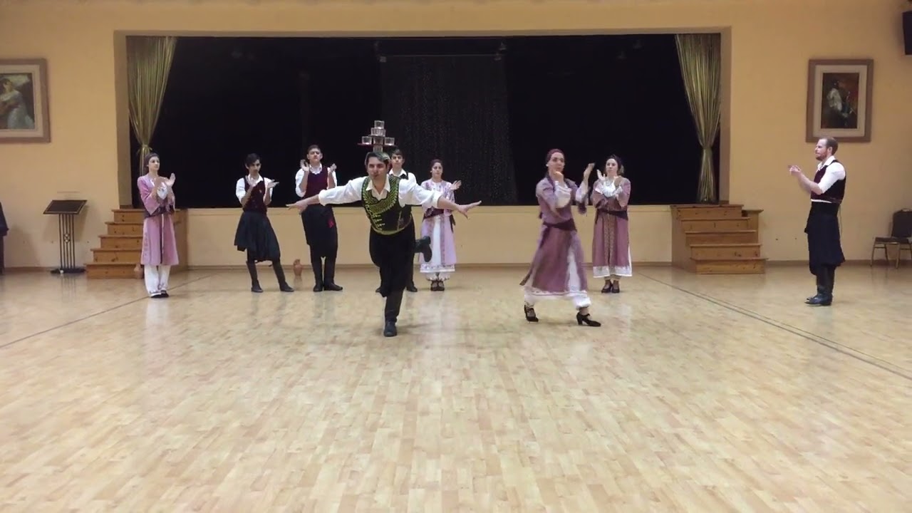 Κυπριακοί χοροί Ποτήρια