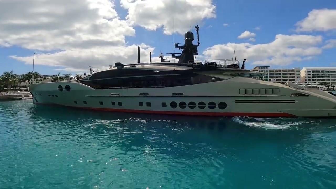 #Superyacht #DB9 departing #Albany #Marina