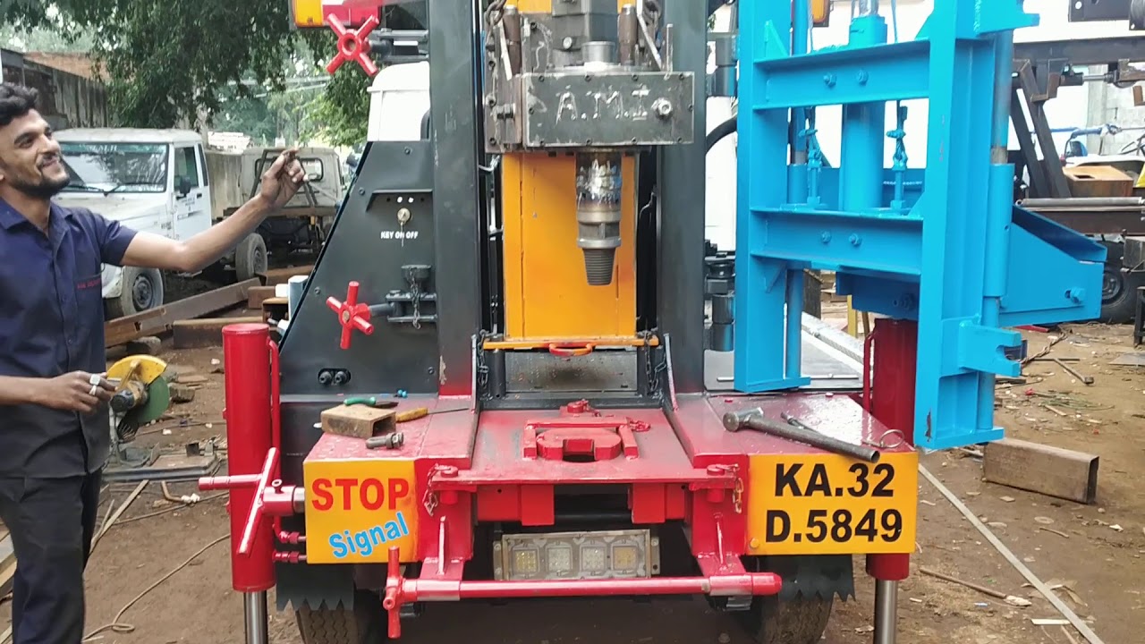 Borewell pipe lifting machine (Hydraulic)
