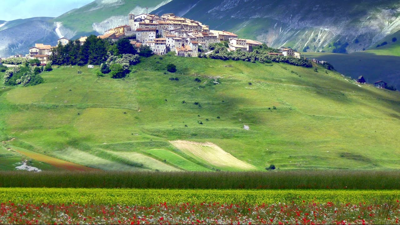 CASTELLUCCIO DI NORCIA Prima del Terremoto - HD