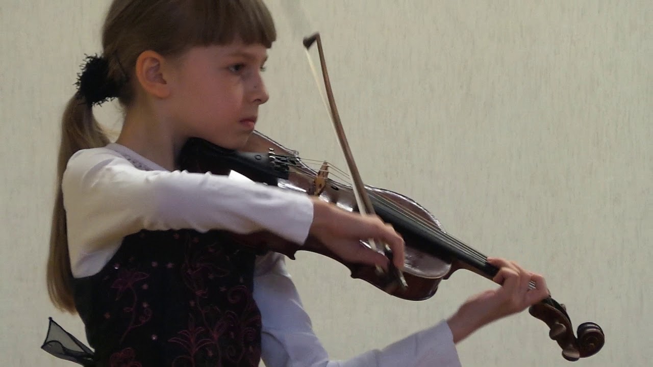 Marianns Pazhik,(9),J.F.Mazas, Etiuda op. 36 No. 3.