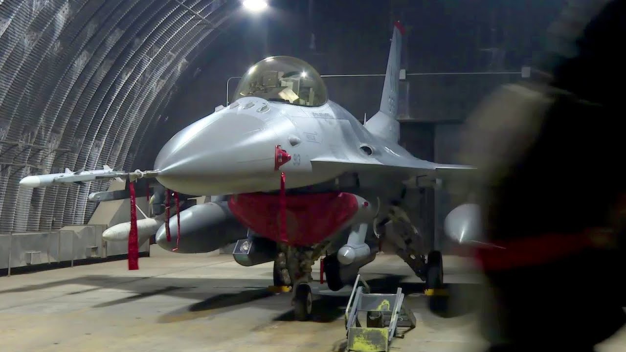 USAF F-16 Maintenance at Osan, Korea - Airmen in MOPP Gear