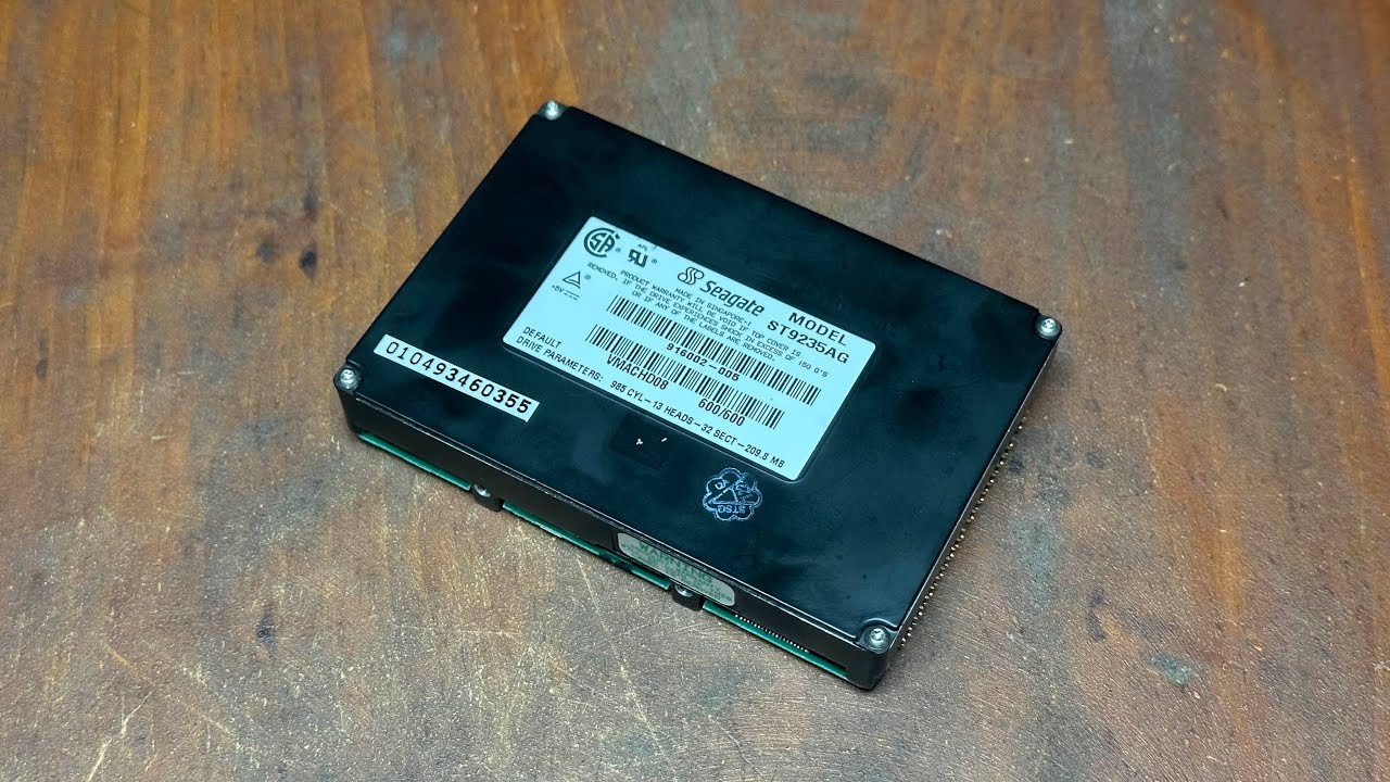 Seagate ST9235AG - Vintage Hard Drive Sounds