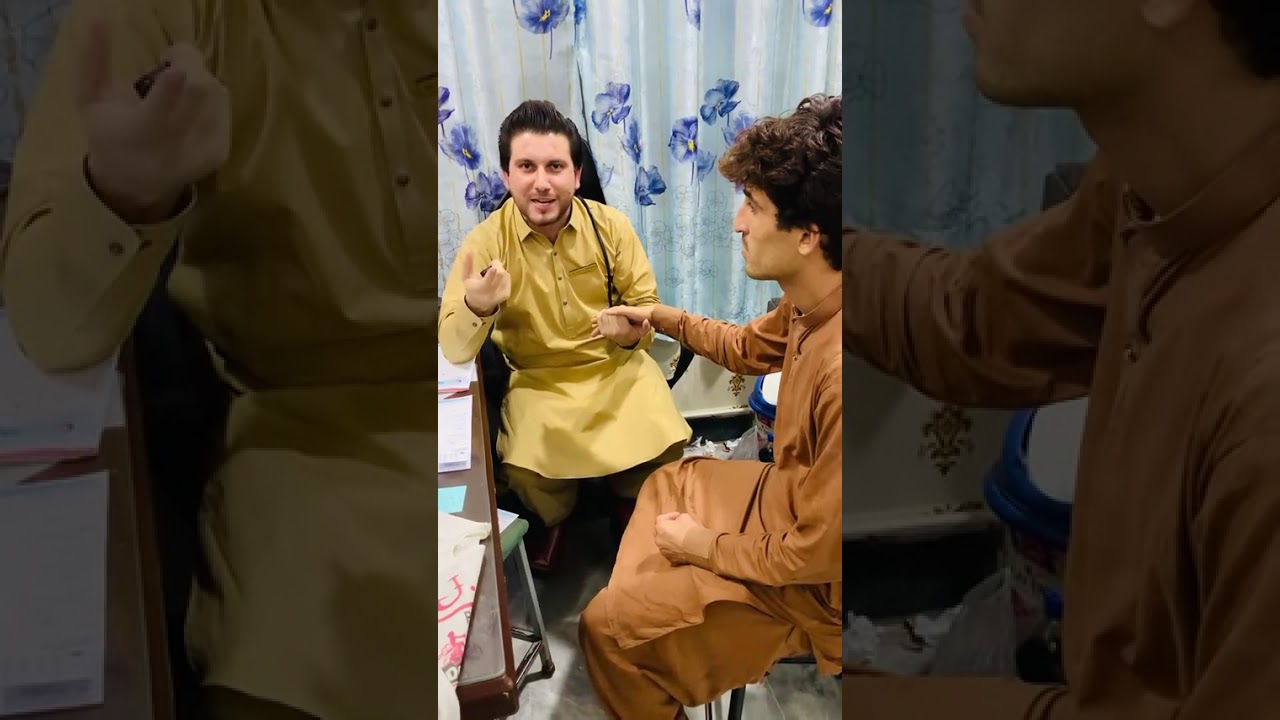 ڈاکٹرز کے اتنے کاغزات کہ لوگ مجھے کہتے ہیں کیا آپ کسی آفس کا بابو ہے؟#HGH#