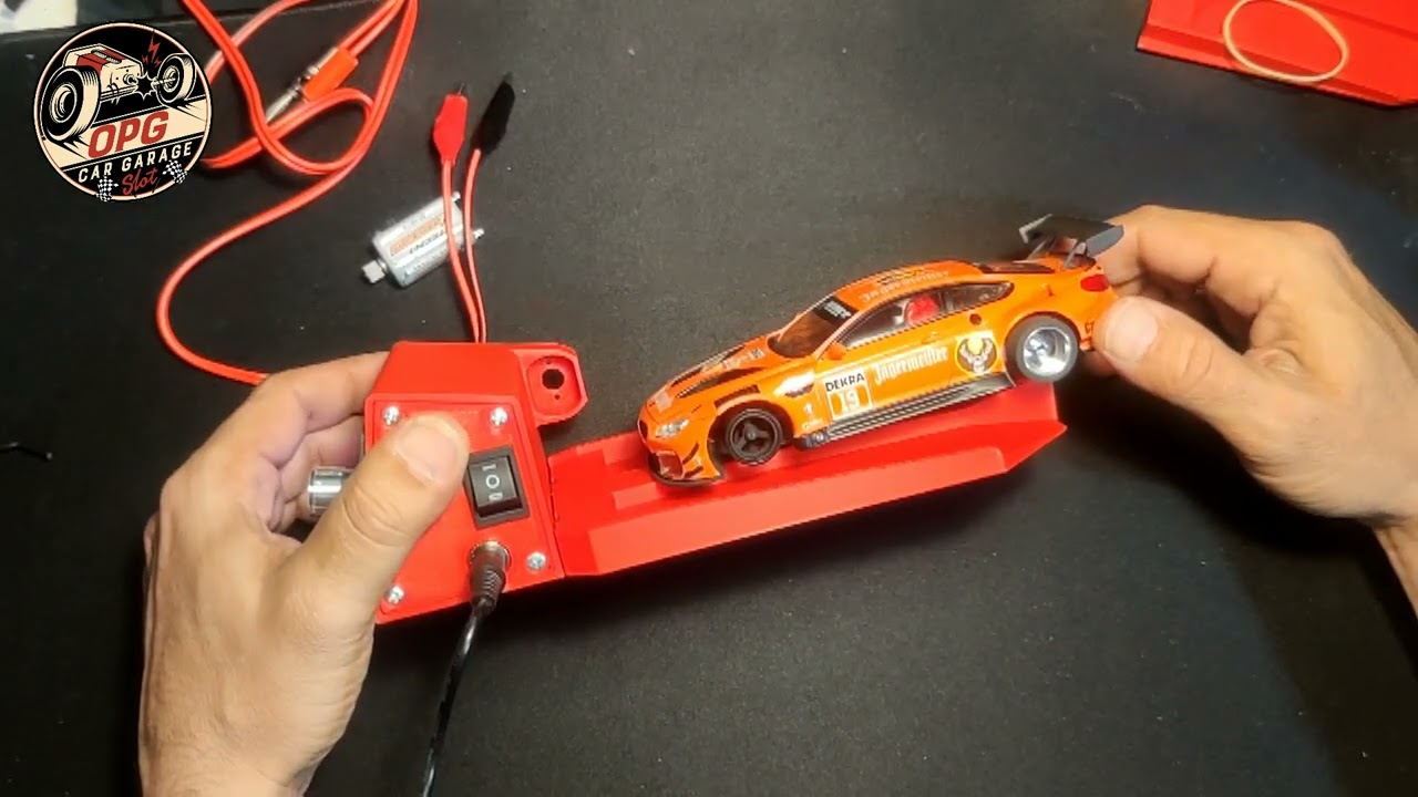 Rodador 2.0 Car Garage Slot