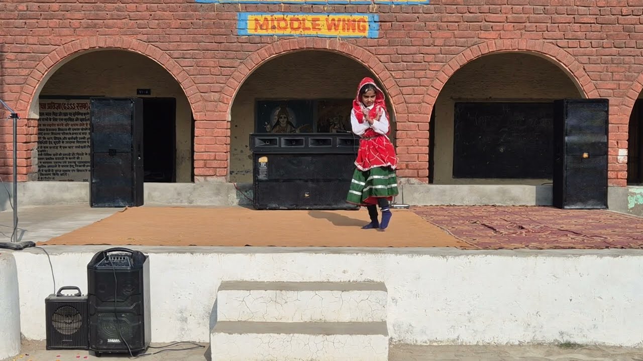 Dance on #main  #haryane  Ki #chhori