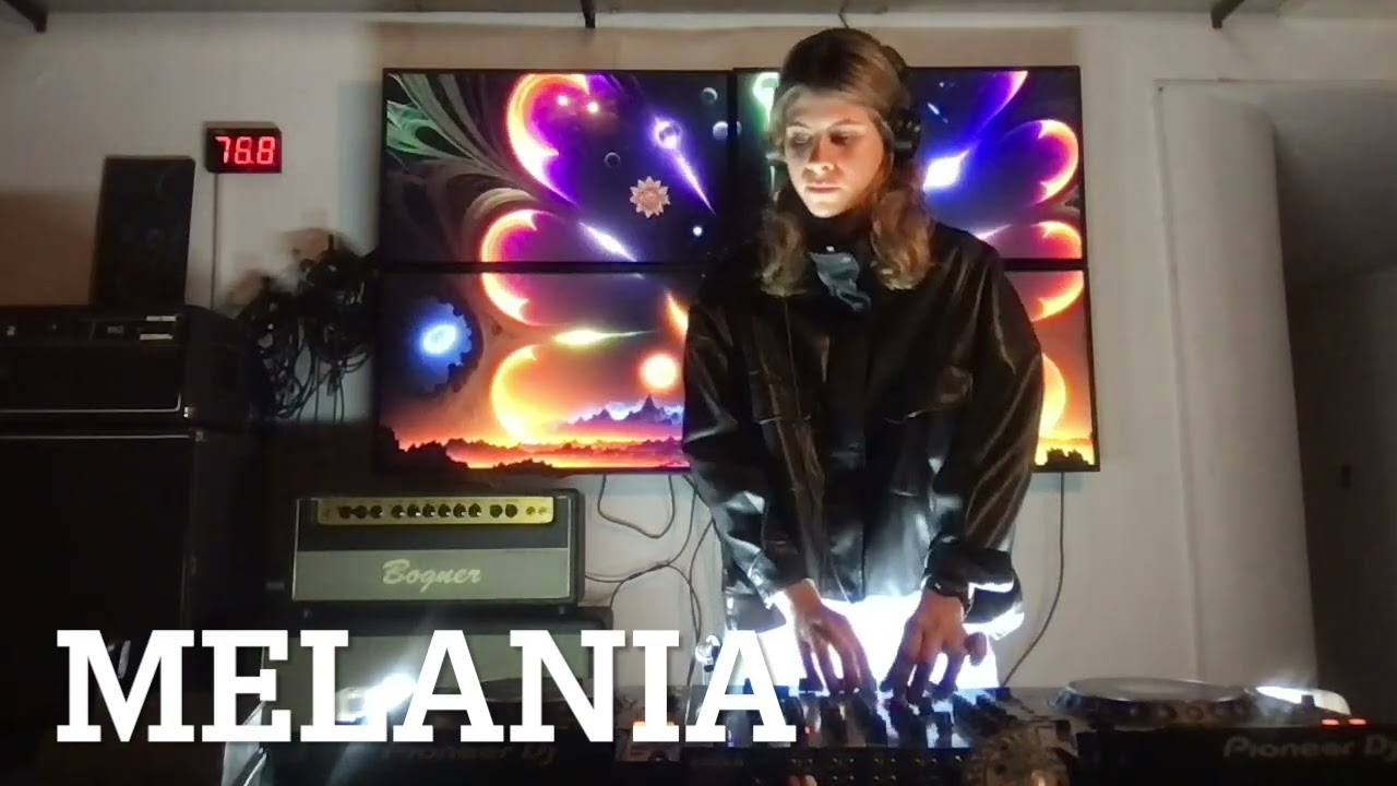 MELANIA @ TDF SESSIONS