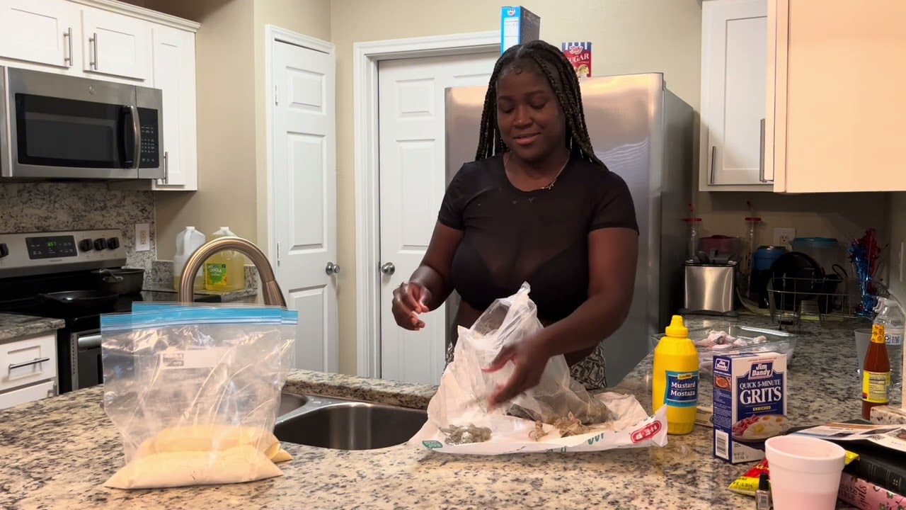 Jazz Cooked Fish Shrimp And Grits 