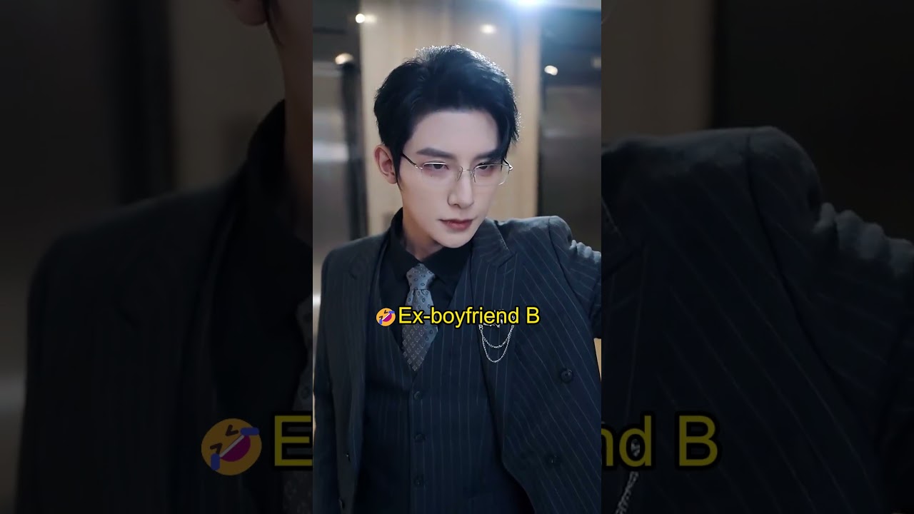 Two ex-boyfriends met🤣#CEOBeggedforHerBackinTheRain #shorts #Chinesedrama #cdrama #dramachina #drama