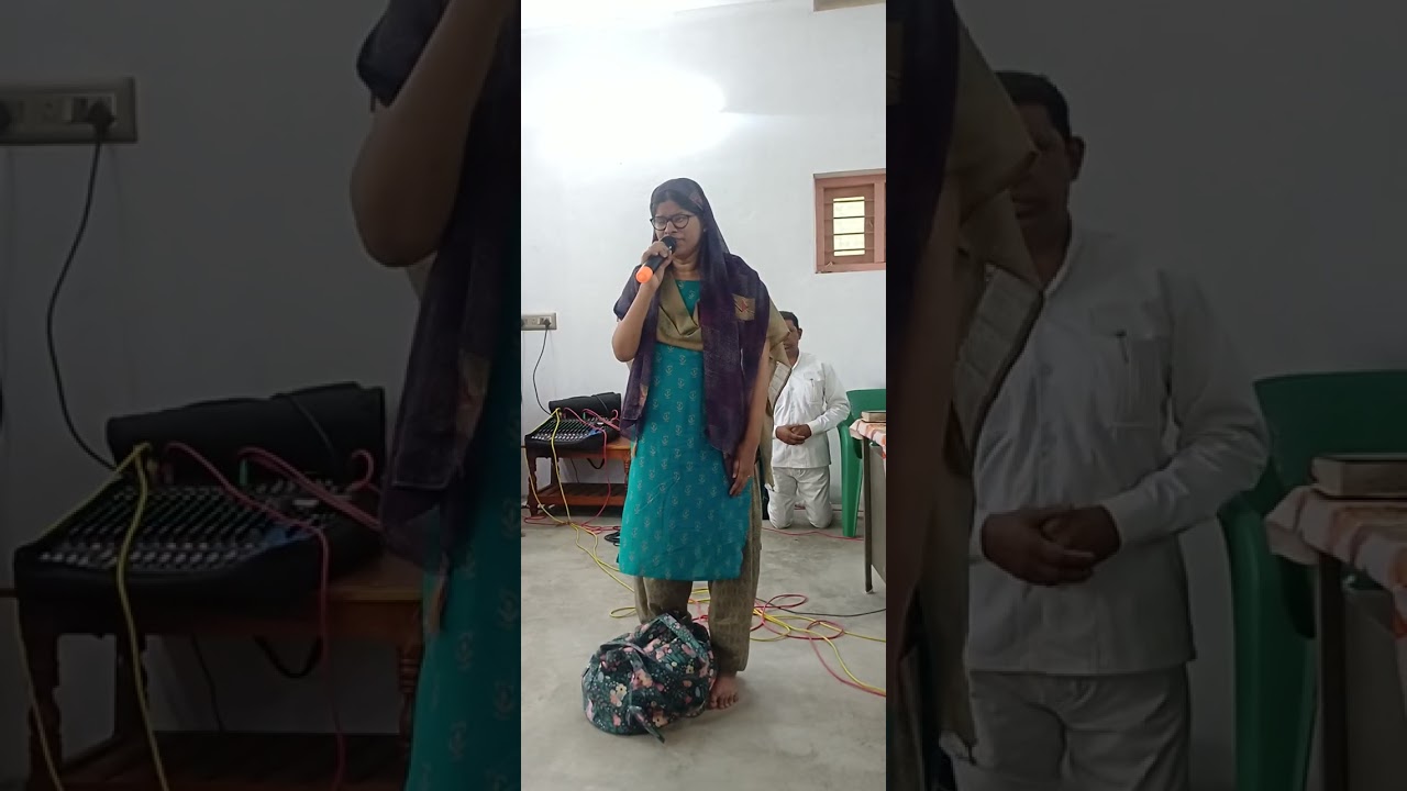 எனிக்காய் கருதுந்நவன் பாடியவர் ரோஹினி