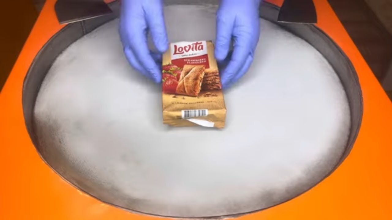 Strawberry Pie and Cream Ice Rolls ASMR #usa #asmr