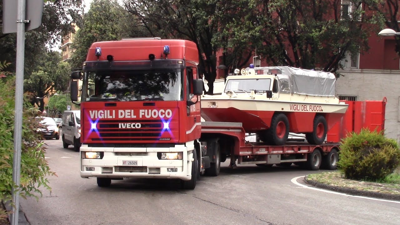 ALLUVIONE FAENZA ARRIVO MEZZO ANFIBIO VVF MANTOVA+ANFIBIO IN AZIONE+SALVATAGGIO PERSONE