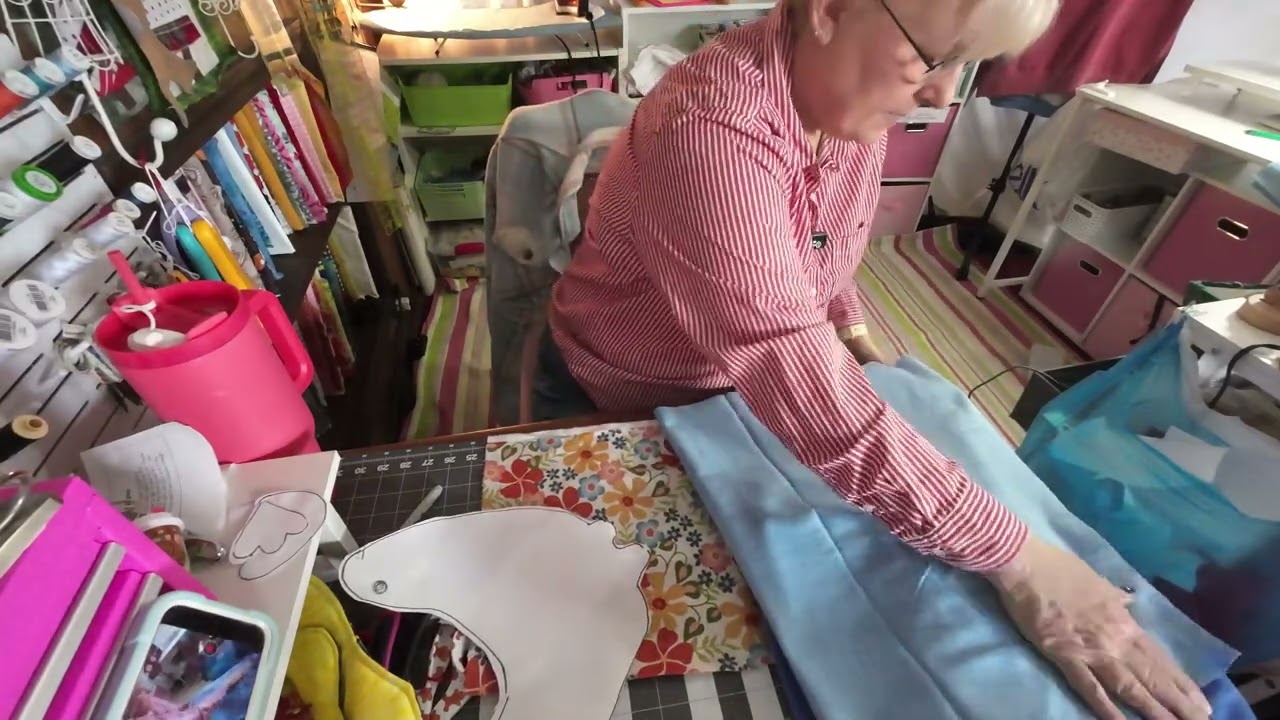 quilted sweatshirt chicken applique how to make