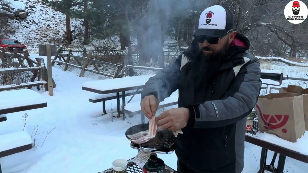 Dia de Camping in the snow y cocinando mi almuerzo  en la sierra ❄️ 