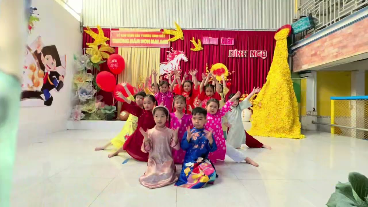 Mừng Xuân Bính Ngọ - Trường Mầm Non Mai Anh Cần Thơ 