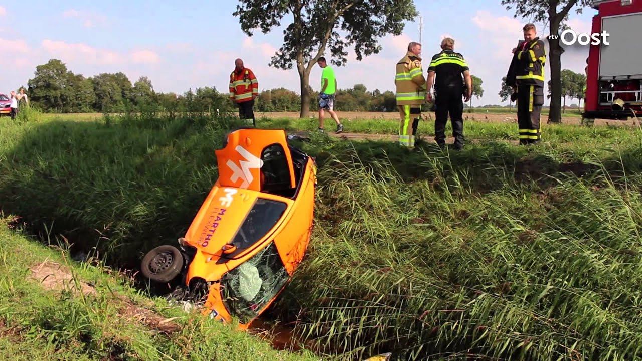 Vier gewonden bij ongeluk op de N333 bij Scheerwolde