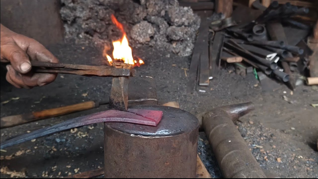 Blacksmith|| Making a big knife | knife 