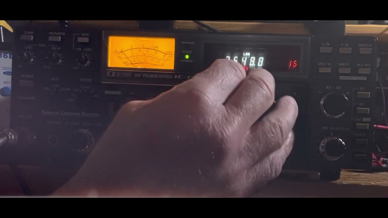 ICOM IC-751