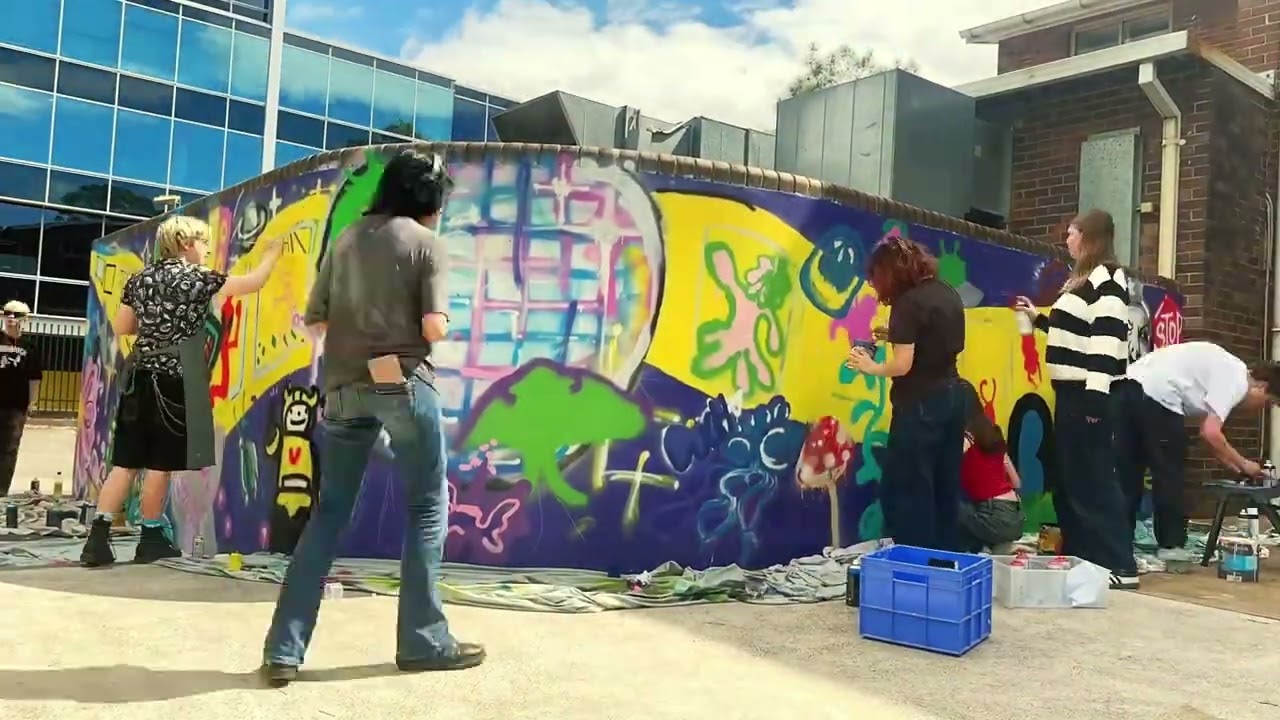 Cert III Visual Arts: Mural Timelapse