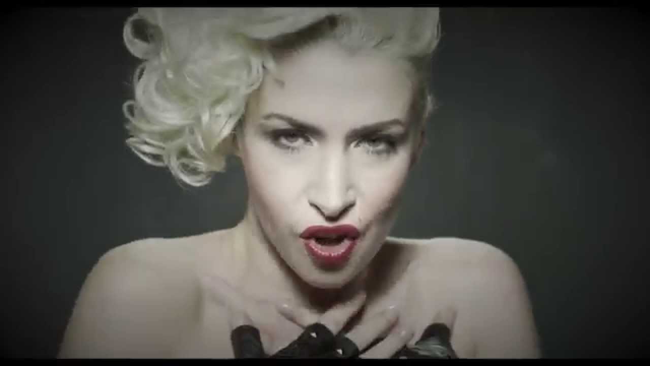 ROMINA FALCONI - Maniaca