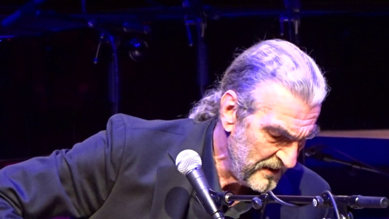 RICHARD BARGEL Live @Kölner Philharmonie - Bird On A Wire (von Leonard Cohen)