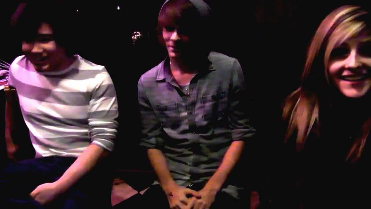 THE SOULFUL SOUND LOUNGE INTERVIEWS THE NEW ROYALTY