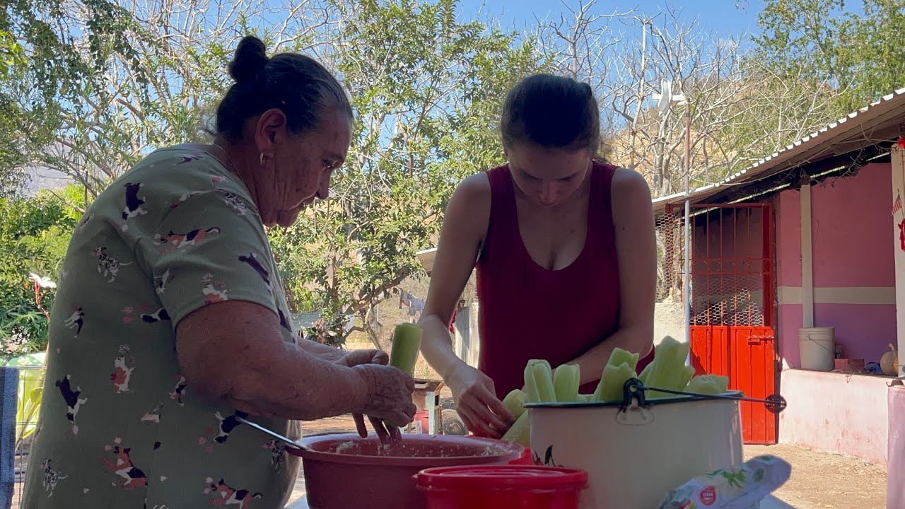 Esto ENCONTRÓ el tío MANDO 😱//Preparamos ricos TAMALES de ELOTE😋//