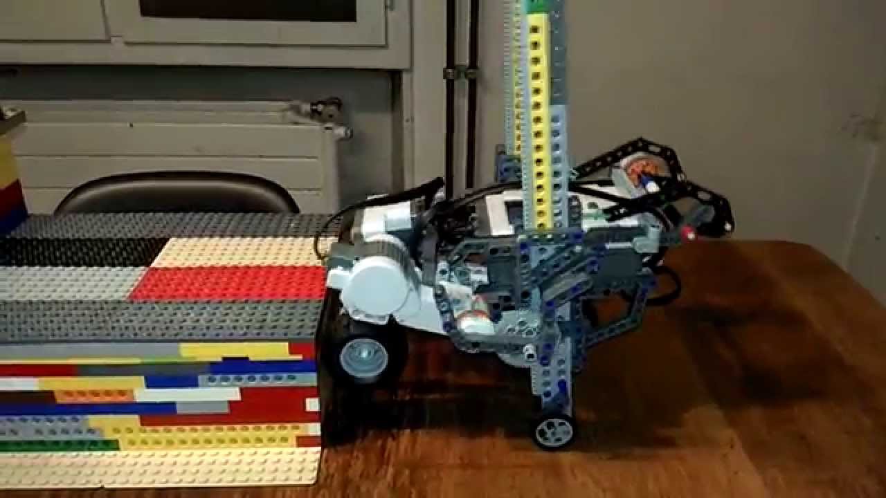 Lego Mindstorms NXT climbing stairs