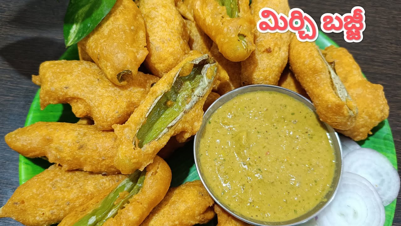 హోటల్ స్టైల్ మిరపకాయ బజ్జీ😋 | Mouth Watering Mirchi Bajji street style Recipe #cooking #food