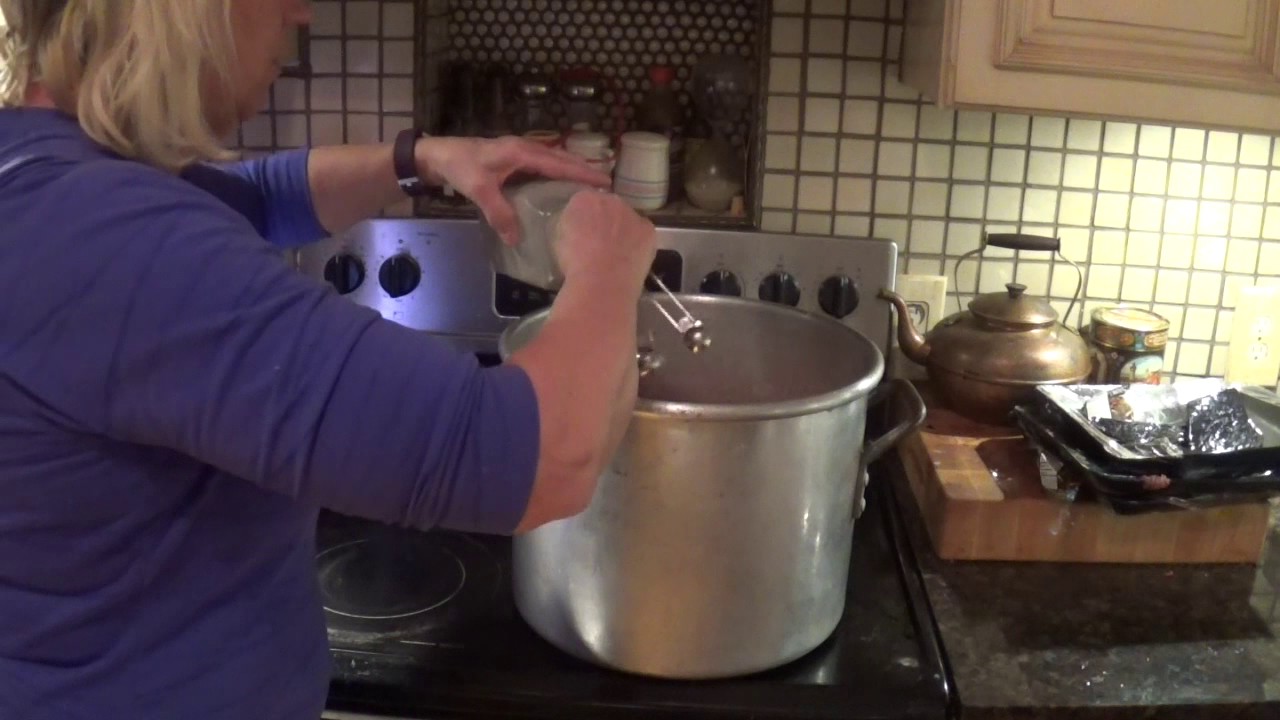 The Best Cincinnati Chili Recipe ever - for a family or a crowd