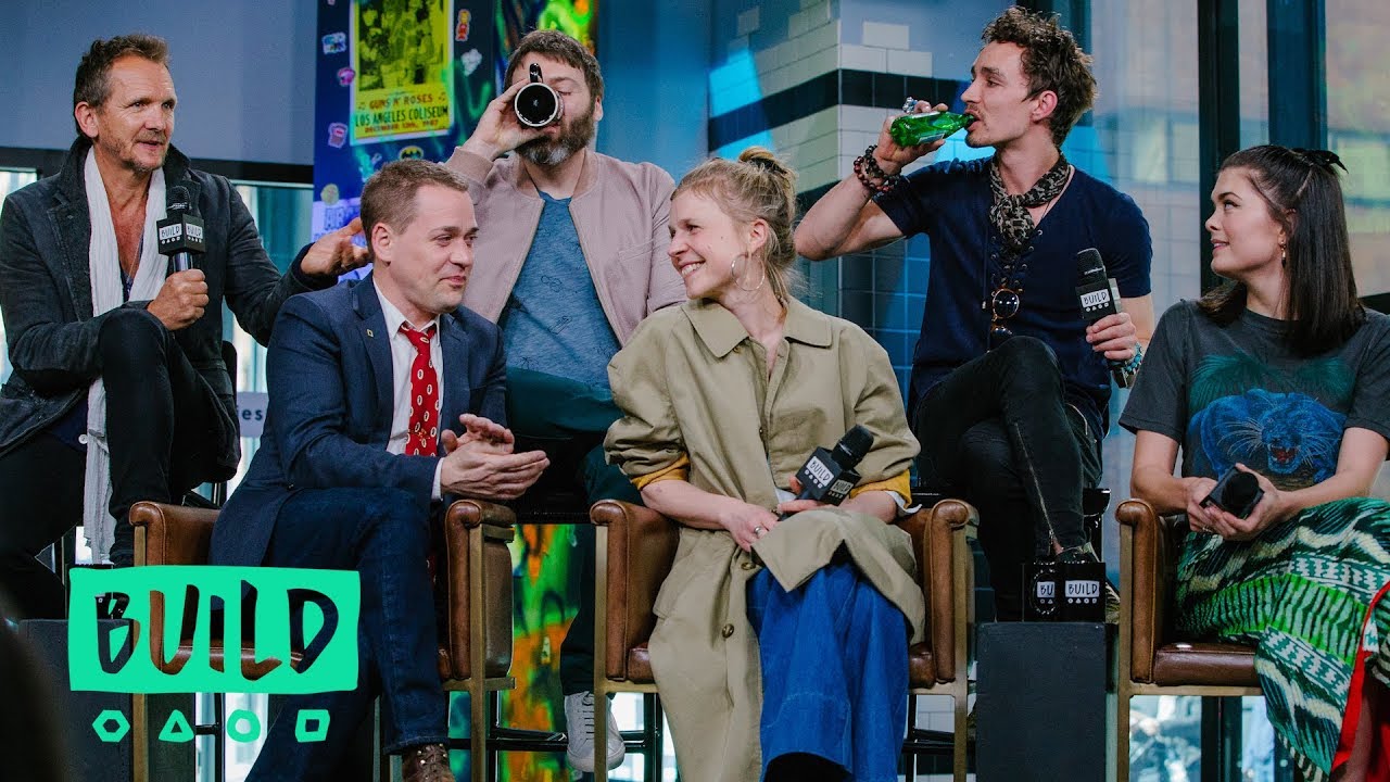 The Cast Of 