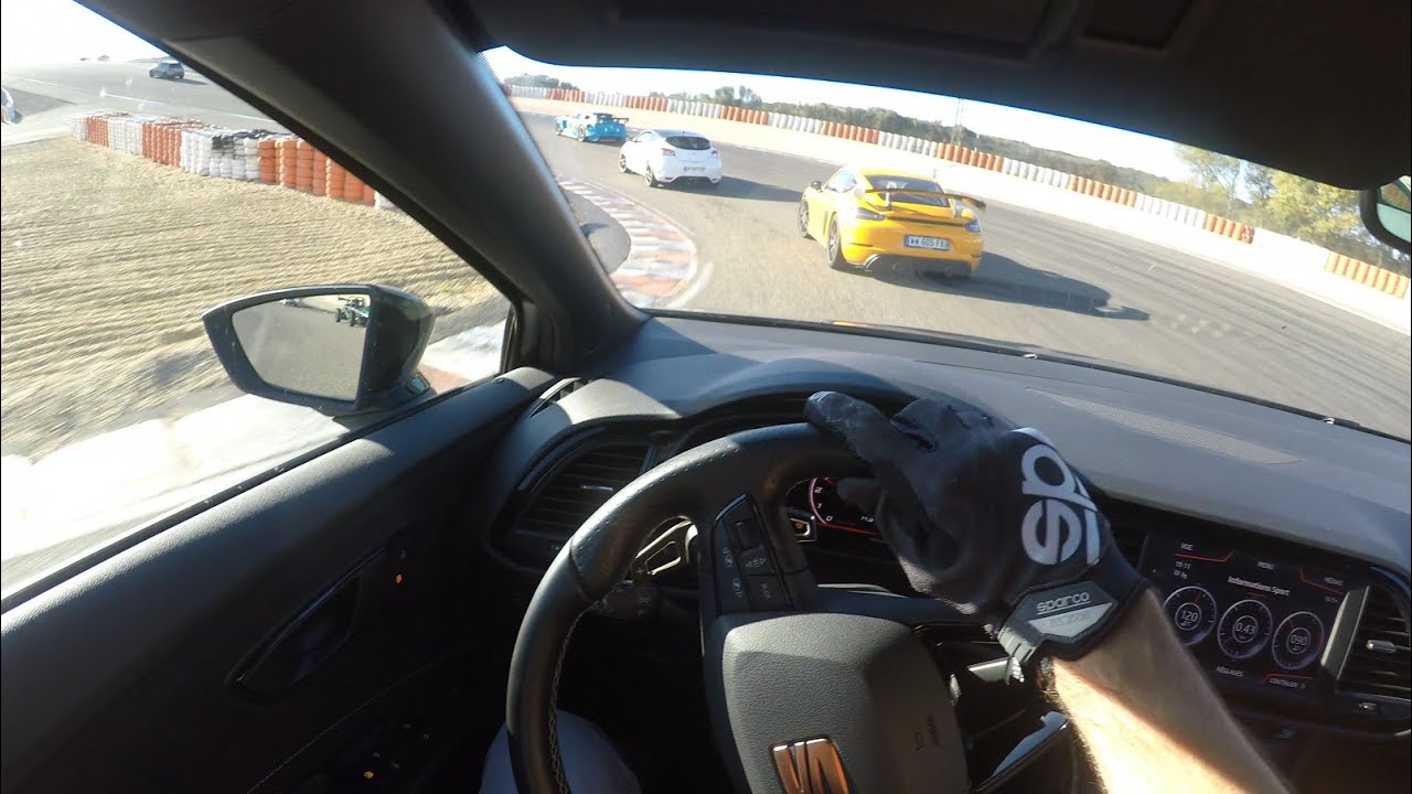 Circuit de Ledenon - Seat Leon Cupra en Bagarre M3RS et BMW