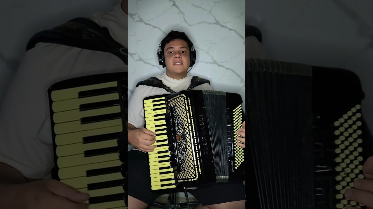 🪗 &ldquo;Forrofando em Caruaru&rdquo;, do grande  Mestre Camar&atilde;o de Recife! 🌵🎶 #Forr&oacute; #Forr&oacute;P&eacute;DeSerra #Sanfona