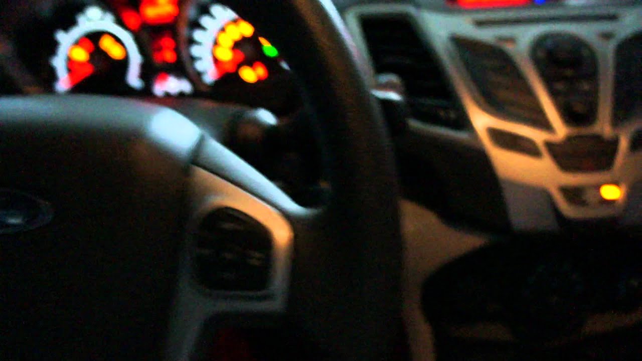 2012 Ford Fiesta: Interior Illumination