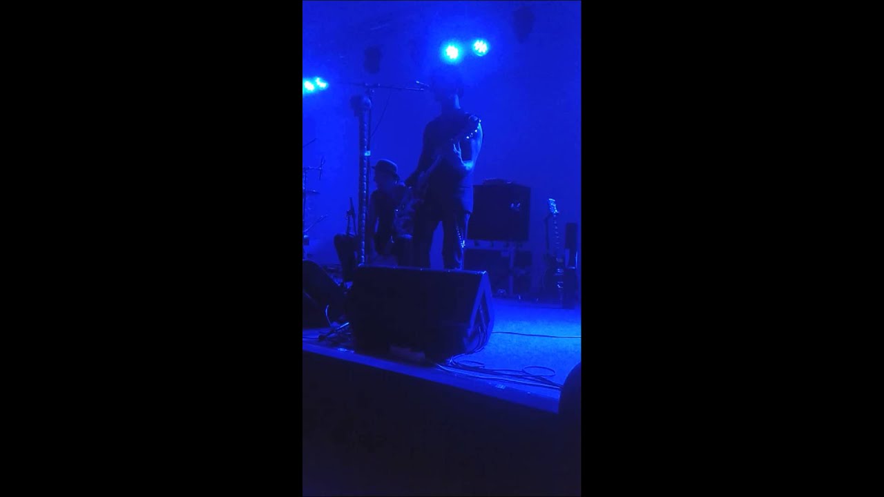 Les Blaque Pearlz (Nader Rahy) - Plush - live @ Open Mic Night nhow