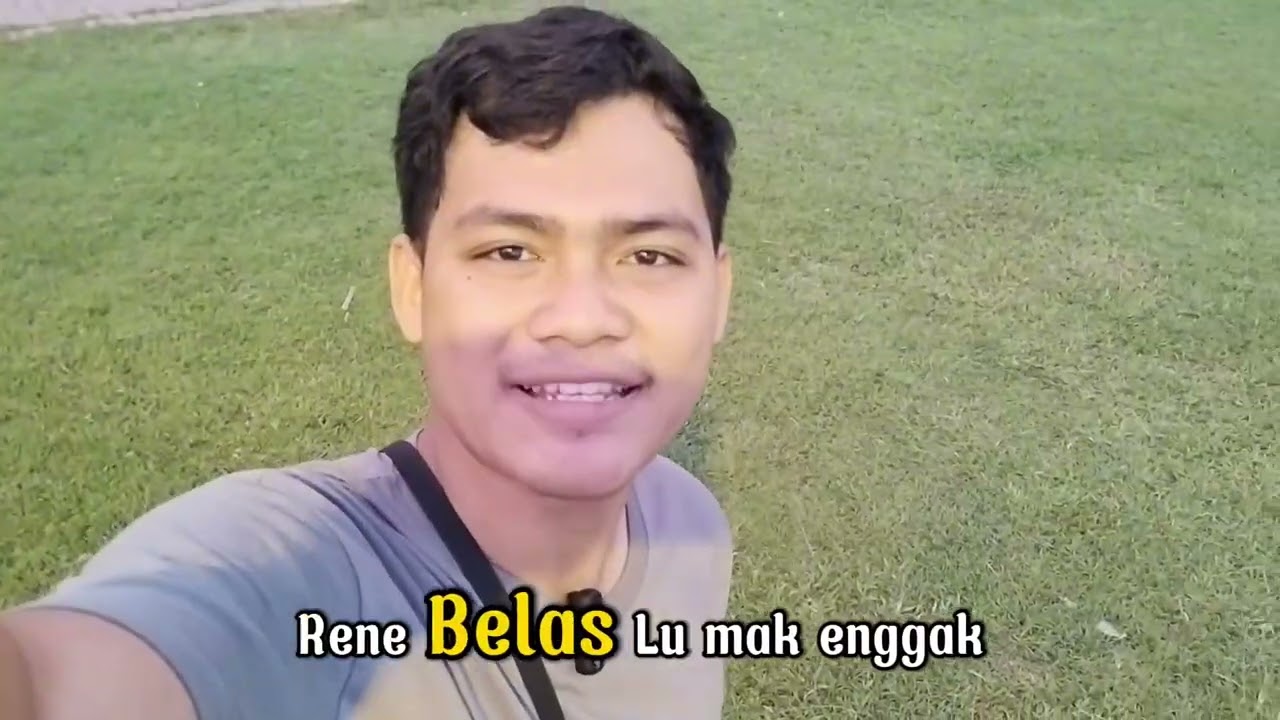 KULINERAN SATE TAHU, AYAM GEPREK & ES LECI BUAT BUKA PUASA