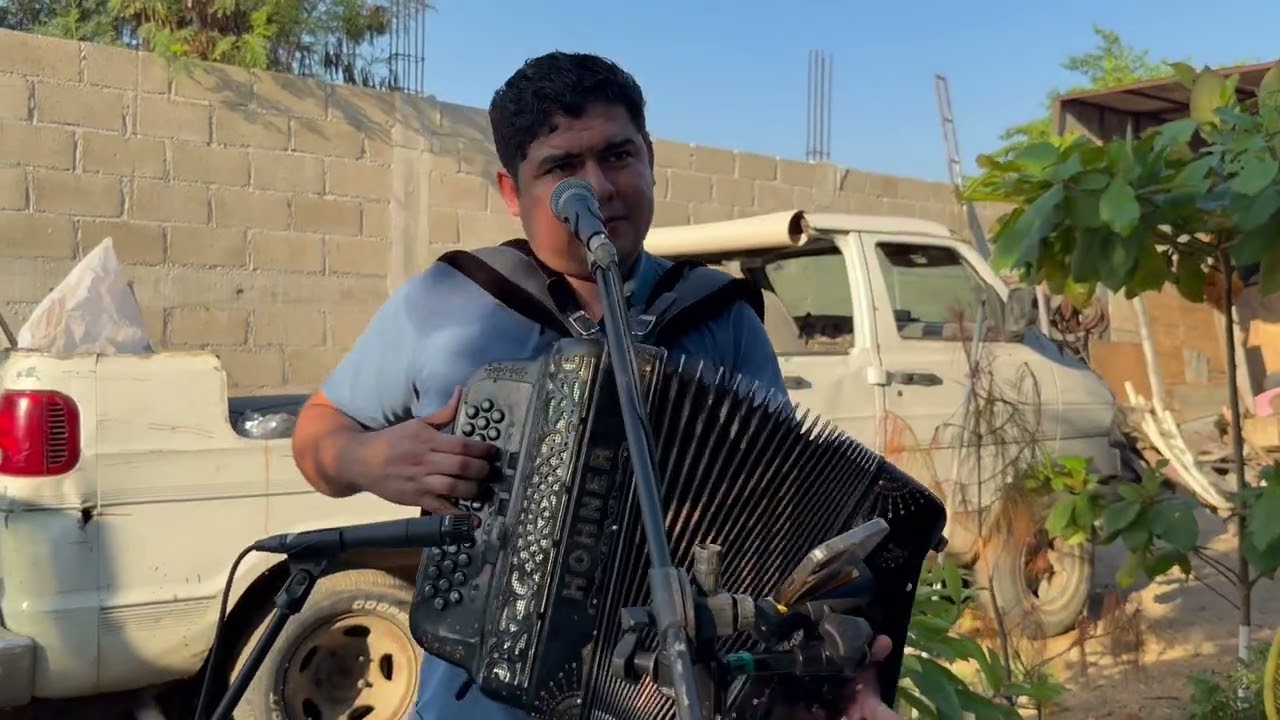 Con La Botella En La Cabeza • Angel Mejía y su Bandeño (EN VIVO) desde Cruz Grande Guerrero🇲🇽