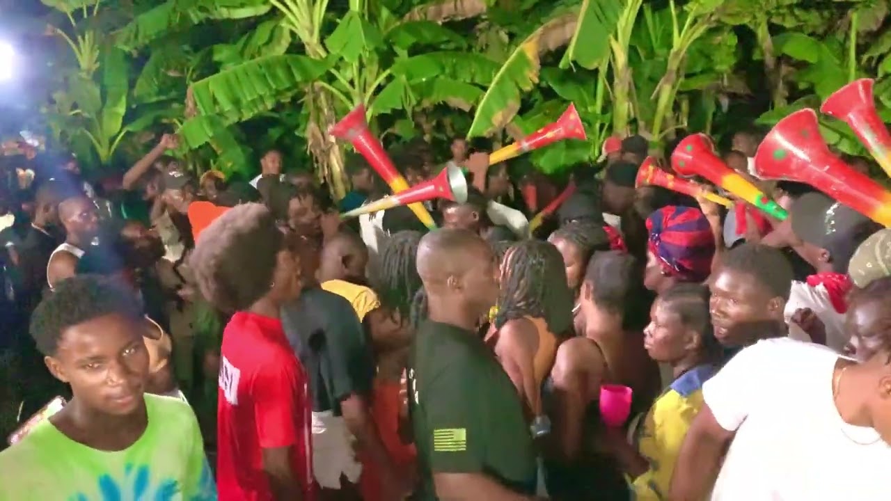 Feeling Rara de Anse-à-Pitre - live performance - Veye Zoukap Marigo