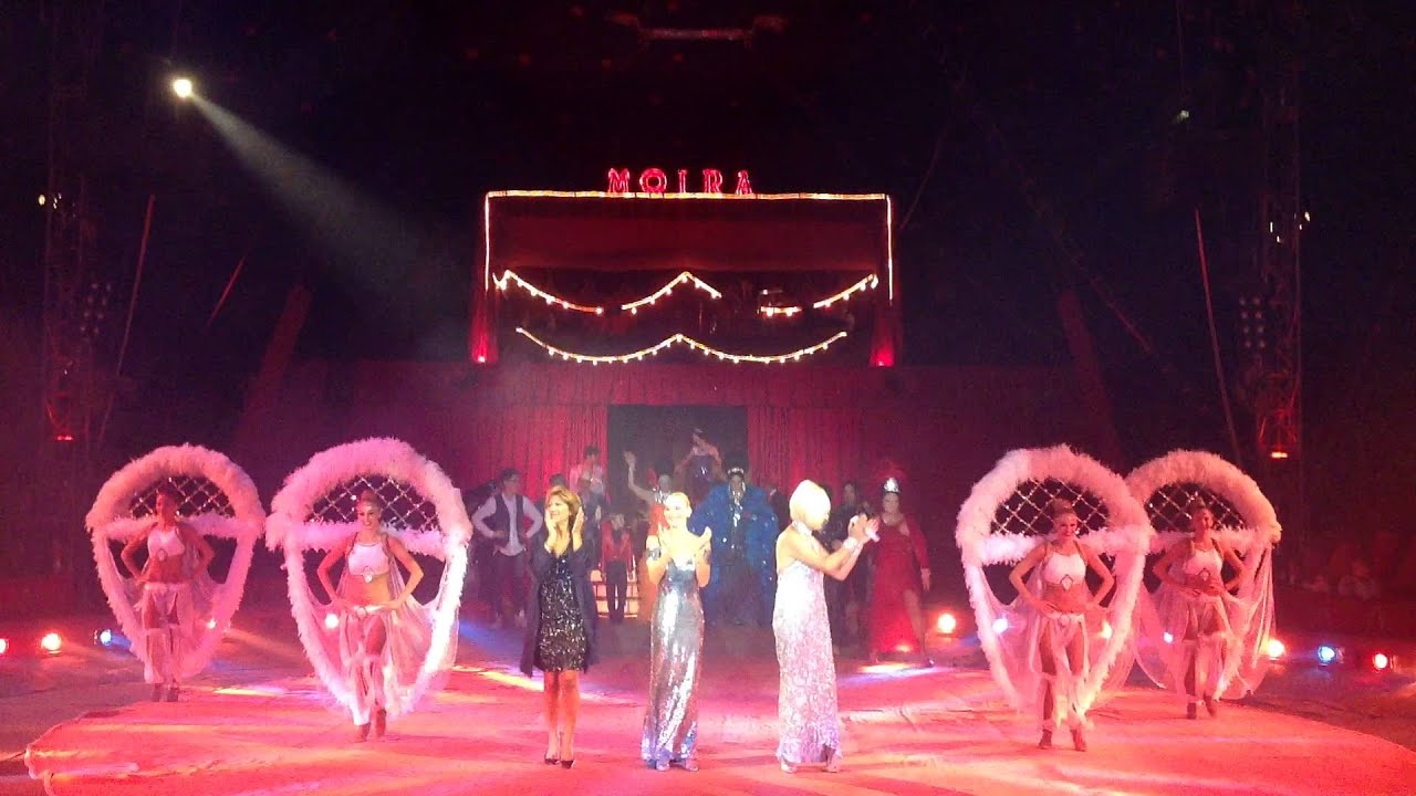 Miss DIVINA   da Moira Orfei saluti finali CIRCO A BERGAMO