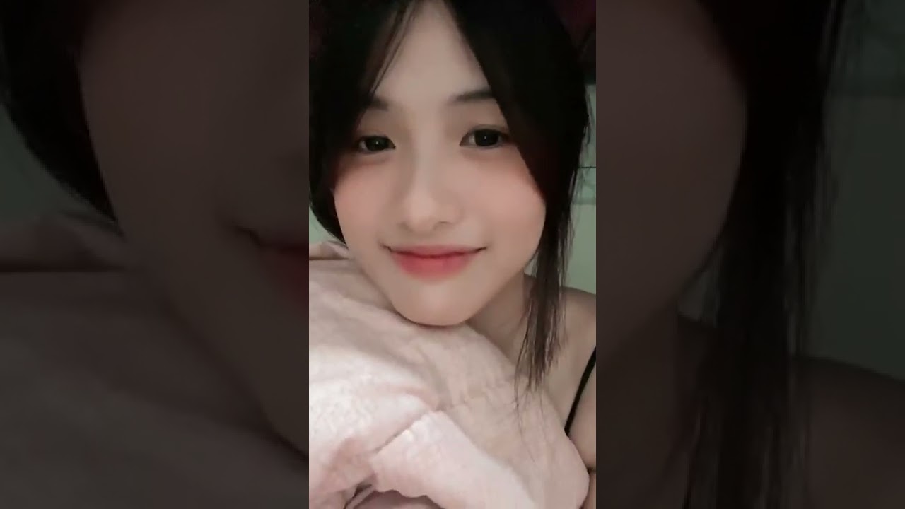 KAIA ANGELA LIVE