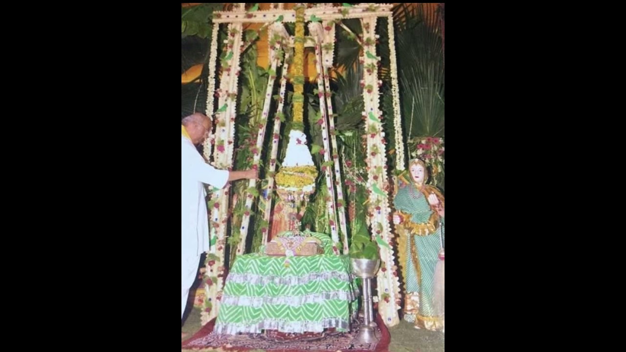 Aaj to hidore jhule chhaiyya kadamb ki ( Nathdwara shaili kirtan) Raag - Jaijaiwanti Hindola kirtan.