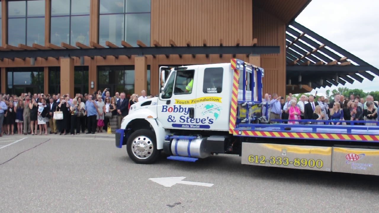 Steve Williams Tow Truck Processional