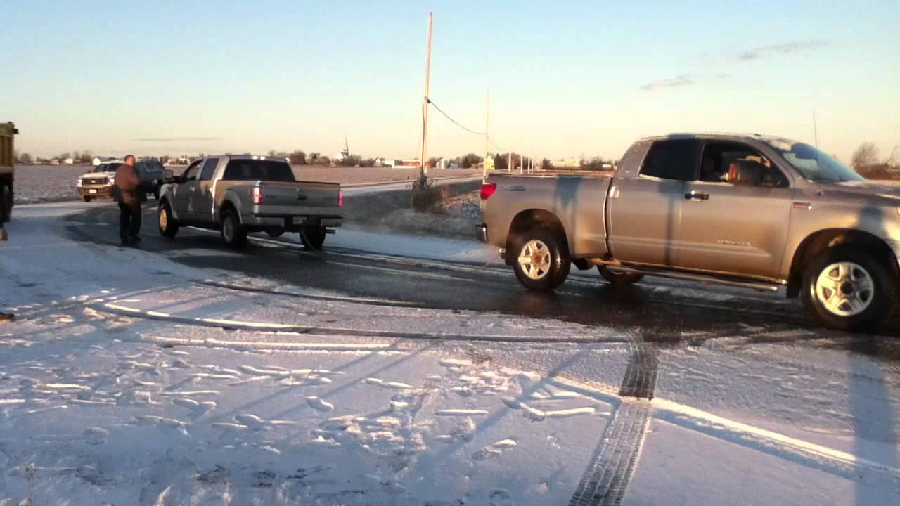 FORD F-150 VS TOYOTA TUNDRA