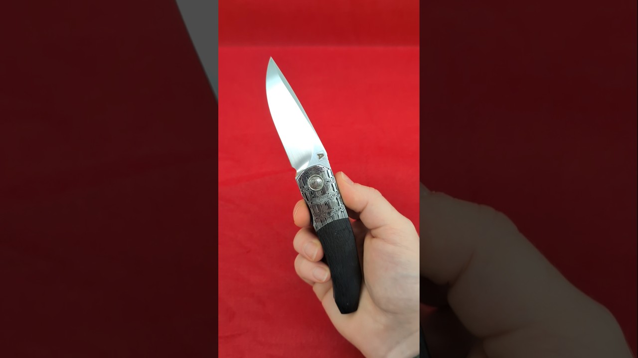 A9 Classic Front Flipper with Blackwood Carbon Fiber and Damasteel - M390 by A²