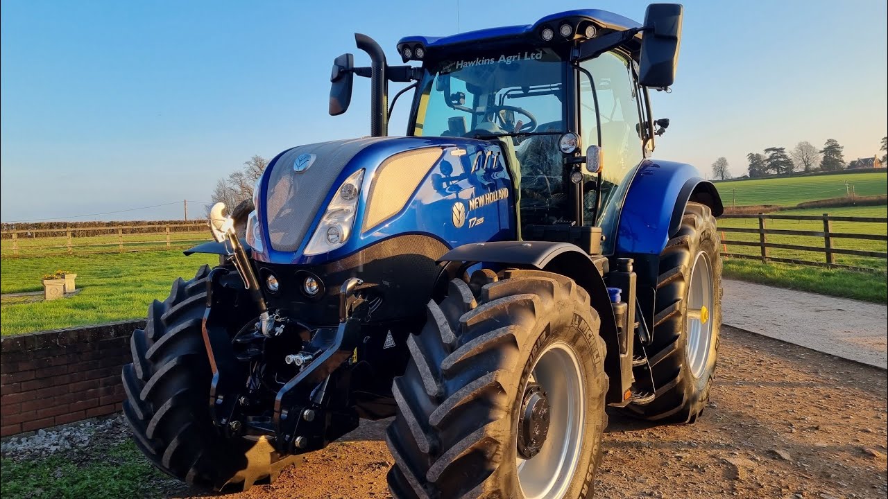 A look at our brand new 2022 New Holland T7.225!
