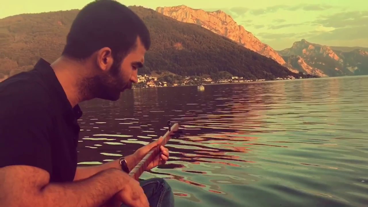 Yalçın Beyaz / Kayanın Dibinde