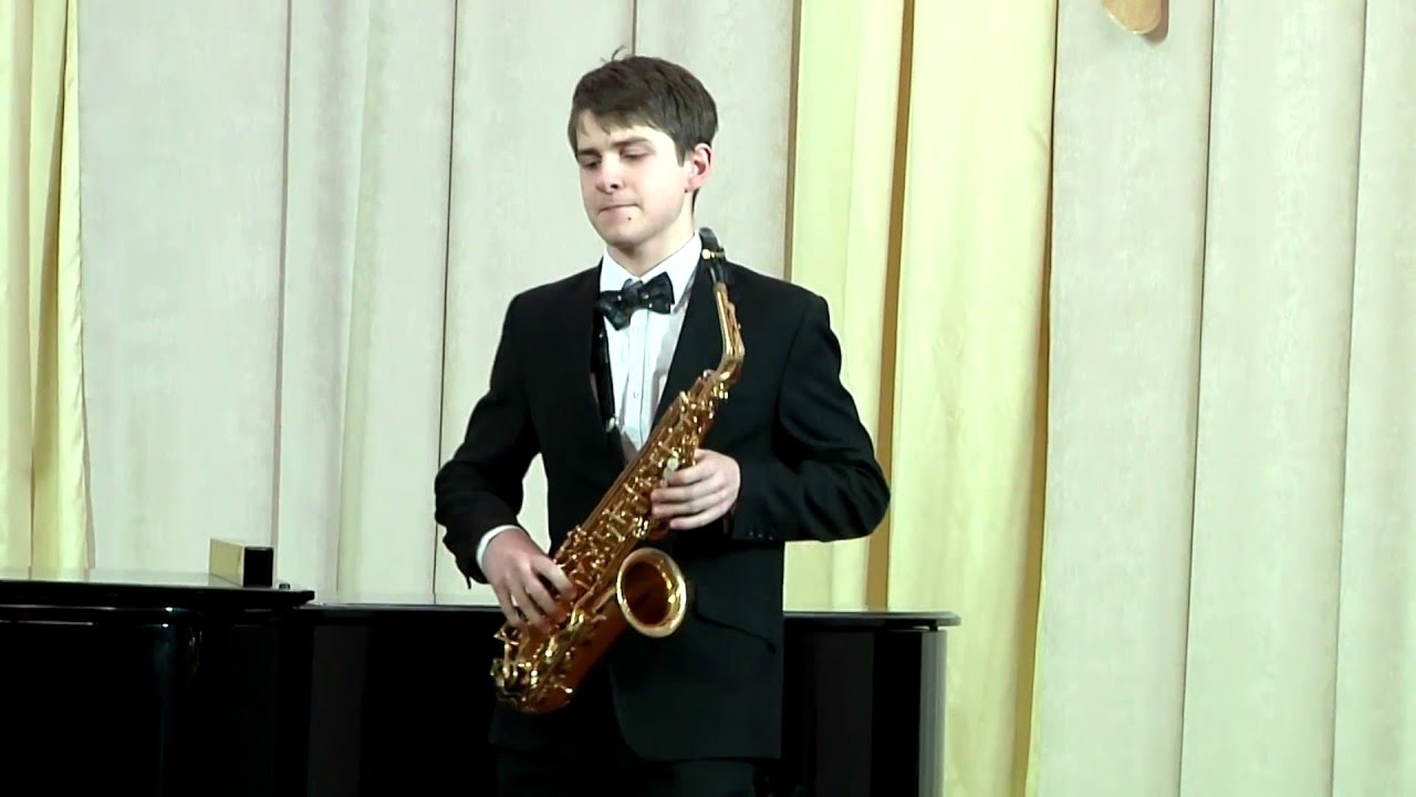 Венецианский карнавал - исполняет Зенькевич Илья.