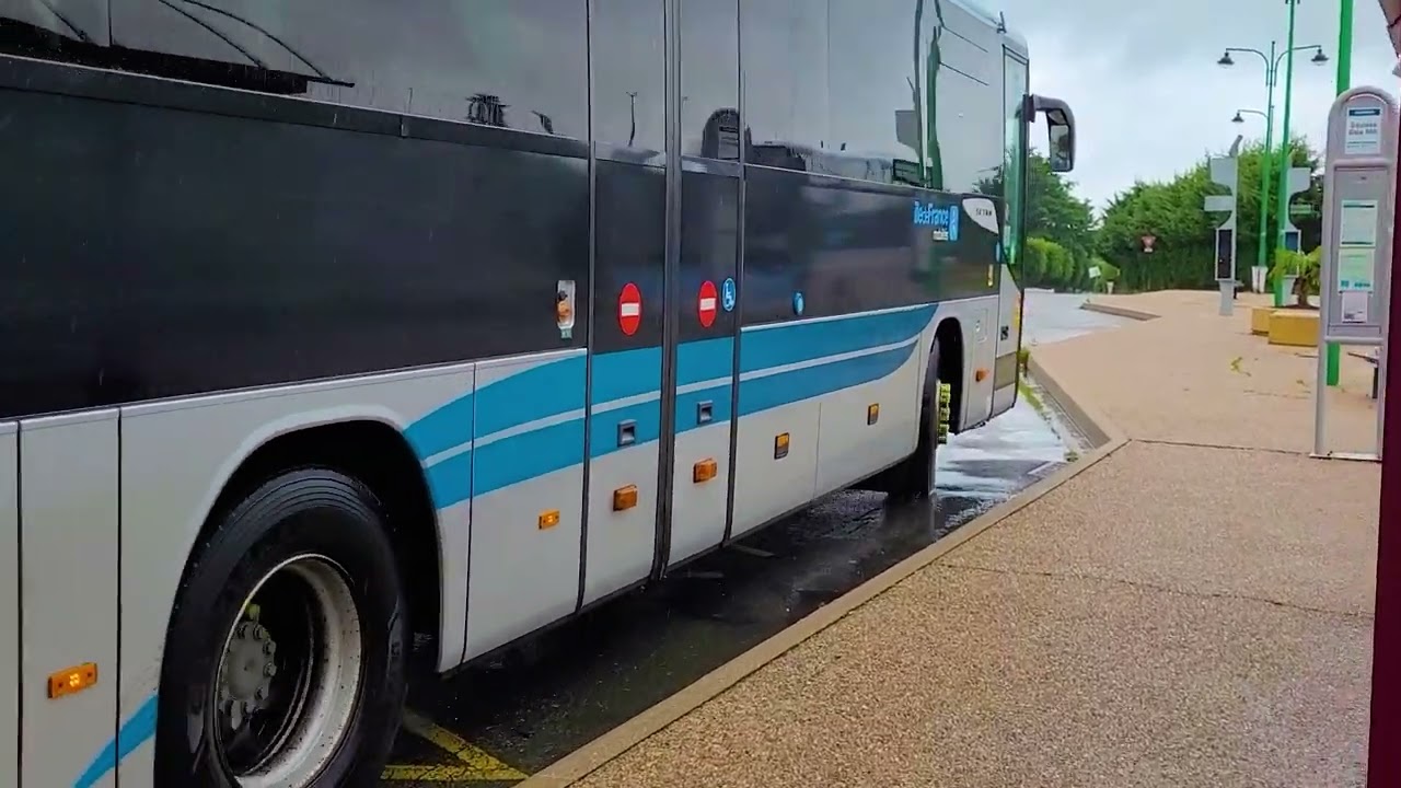 Spot île-de-France mobilités Autocars à Dourdan
