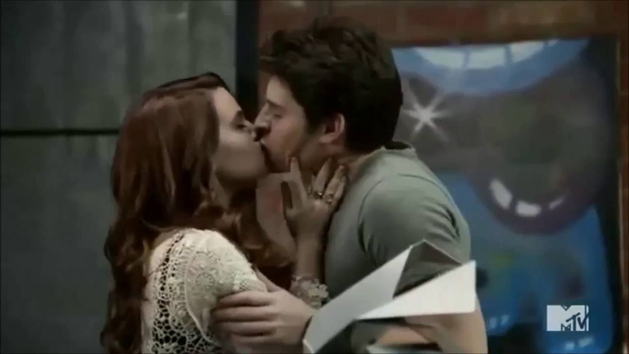 Kiam (Karma and Liam) -  Dangerous Woman