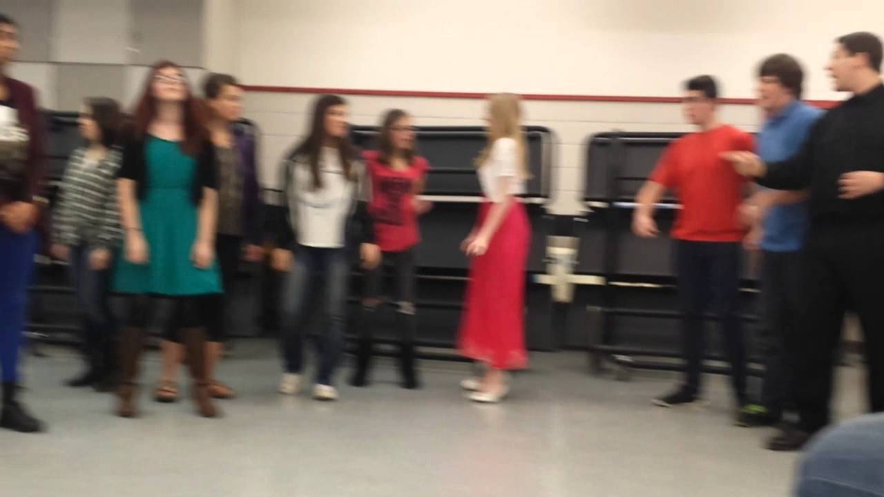 Charlotte Westover and Class Singing 'Fixer Upper' From Frozen